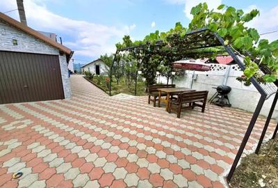 Casă cu 5 camere cu Canalizare în Colonia Bod - 13