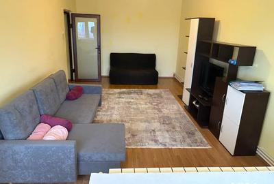 De inchiriat apt 3 camere decomandat zona gara-termen lung;bloc 1990; parcari gratuite nelimitate - 1