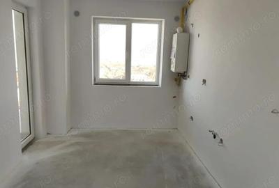 Apartament cu 2 camere decomandat în Pietroasa - 2