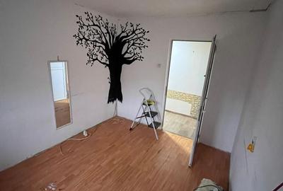 Apartament cu 4 camere semidecomandat în Păcii - 4