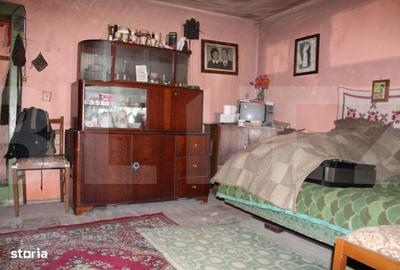 Casă cu 2 camere cu Teren 860 Mp în Central - 2