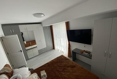 Apartament cu 2 camere decomandat în Frații Golești - 5