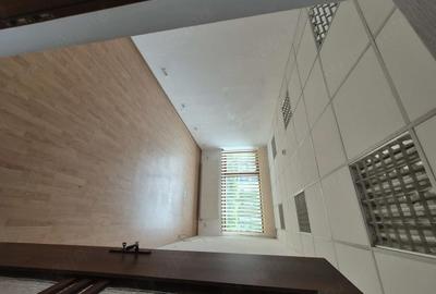 Spațiu comercial, de 190 mp, în Central - 2