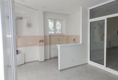 Spațiu comercial, de 89 mp, în Militari
