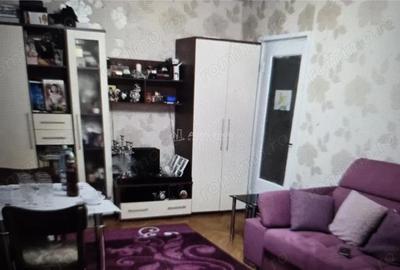 Apartament cu 4 camere decomandat în Calea București - 2