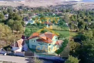 Casa de vanzare zona Gadinti - 8