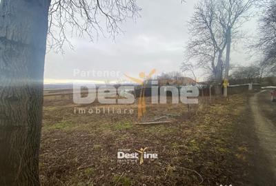 Teren în Gura Văii - 1