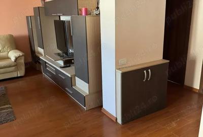 Apartament 3 camere, zona Nord, Calea lui Traian Apartament 3 camere, zona Nord, Calea lui Traian - 2