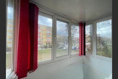 Apartament 2 camerę ,etaj 1. - 3