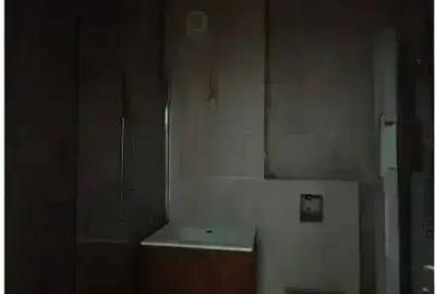 Apartament cu 2 camere decomandat în 13 Septembrie - 2
