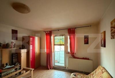 Apartament cu 2 camere semidecomandat în Micro 4 - 7