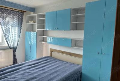 Apartament cu 3 camere decomandat în Central - 1