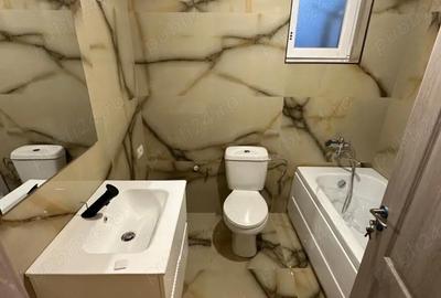 Casă cu 4 camere cu Teren 600 Mp în Central