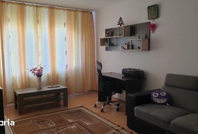 Apartament cu 3 camere decomandat în Central - 4