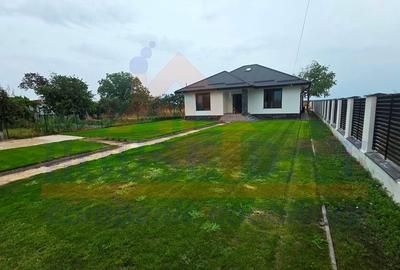Vila Butimanu, locatie excelenta pentru locuit permanent sau casa vacant - 3