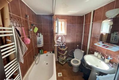 Casă cu 4 camere în Vânători - 9