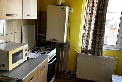 Garsonieră decomandată, mobilată în Vlahuță - 3