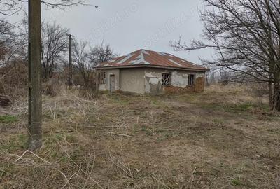 Spațiu comercial, de 160 mp, în Tătăranu - 5