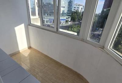 Apartament cu 2 camere decomandat în Central - 3