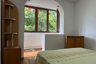 Apartament cu 2 camere în Micro 19 - 4