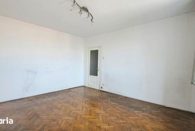 Apartament cu 3 camere semidecomandat în Grivița - 6