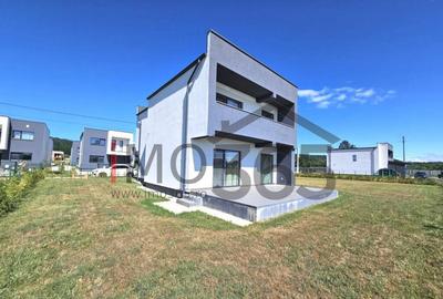 Casa/Vila noua la cheie- 860mp teren - stil modern-clasa A - - 2