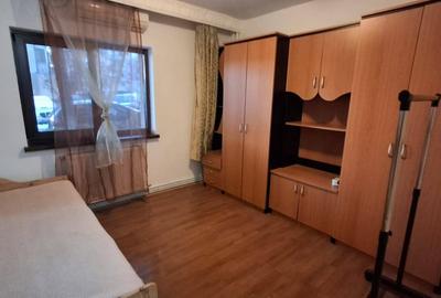 Apartament cu 3 camere, 65 mp, decomandat, zona Aurel Vlaicu - 6