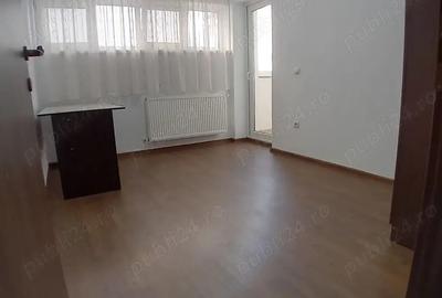 Vand apartament 3 camere, etaj 1, Liviu Ciulei, zona Kaufland Calea Cisnadiei - 6