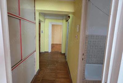 De vanzare 2 camere decomandate, zona ultracentrala, 59.000 euro - 3