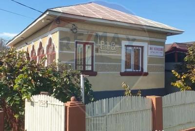 Casă cu 3 camere cu Teren 1000 Mp în Negoi - 3