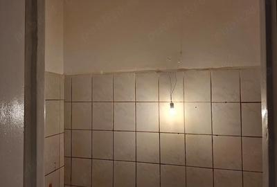 Garsonieră decomandată în Trei Stejari