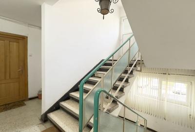 Apartament cu 3 camere semidecomandat în Drumul Taberei - 34