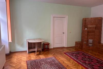 2 camere Piata Brasaai-Centrul Istoric - 12