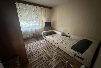 Apartament cu 3 camere decomandat în Central - 1