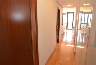 Apartament cu 3 camere decomandat, mobilat în Băneasa - 12