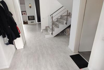 Casă cu 4 camere cu Teren 573 Mp în Central - 13