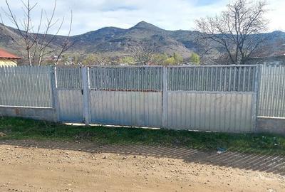 Teren de 2402 mp, în Greci