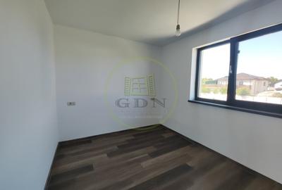 Casă individuală cu 4 camere cu Teren 340 Mp în Malu Mare - 7