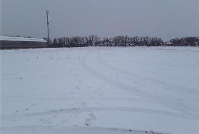 Teren de 7800 mp, în Central - 4