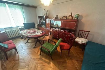 Apartament cu 4 camere decomandat, mobilat în Cugir - 4