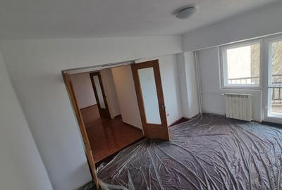 Apartament cu 3 camere decomandat în Unirii - 8
