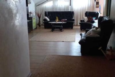 Casă cu 4 camere cu Teren 2500 Mp în Moțăieni - 5