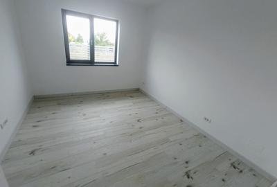 CASA INDIVIDUALA - 4 CAMERE, 333 MP TEREN,PARTER + POD, COMISION 0% - 21