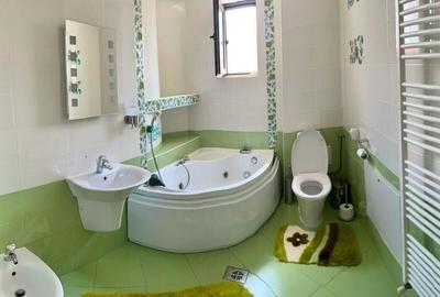 Apartament cu 5 camere decomandat, mobilat în Titan - 24