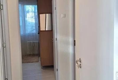 Apartament 3 camere, decomandat, 64 mp, aer conditionat, metrou aproape, 1 Mai - 5