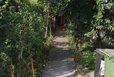 Casă cu 4 camere în Central - 3