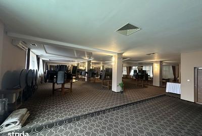 Spațiu comercial, de 1,200 mp, în Central - 3