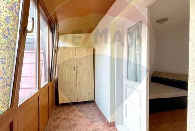 Casă cu 6 camere cu Teren 300 Mp în Faleza Nord - 3