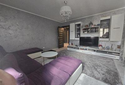 Apartament cu 2 camere decomandat în Aeroport