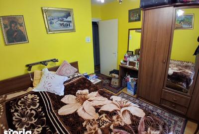 Apartament cu 3 camere decomandat, mobilat în Canta - 7